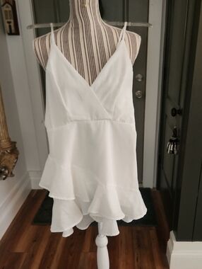White Ruffled V-Neck Spaghetti Strap Romper